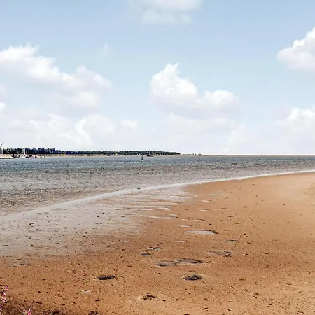 Nyaraló Stunning In With Wifi